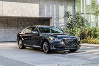 2018 Genesis G90 Overview