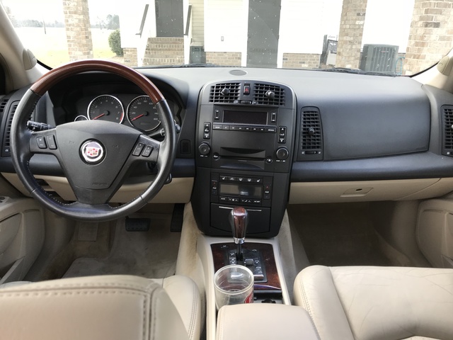 2005 Cadillac SRX - Interior Pictures - CarGurus