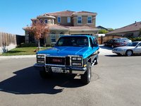 1991 GMC Suburban Overview