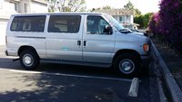 2002 Ford E-Series Wagon Overview 2002 Ford E-Series Wagon Overview