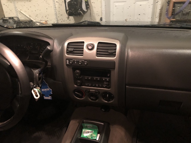 Chevy Colorado Interior >> 2004 Chevrolet Colorado Interior Pictures Cargurus Chevy Colorado Interior >> 2004 Chevrolet Colorado Interior Pictures Cargurus