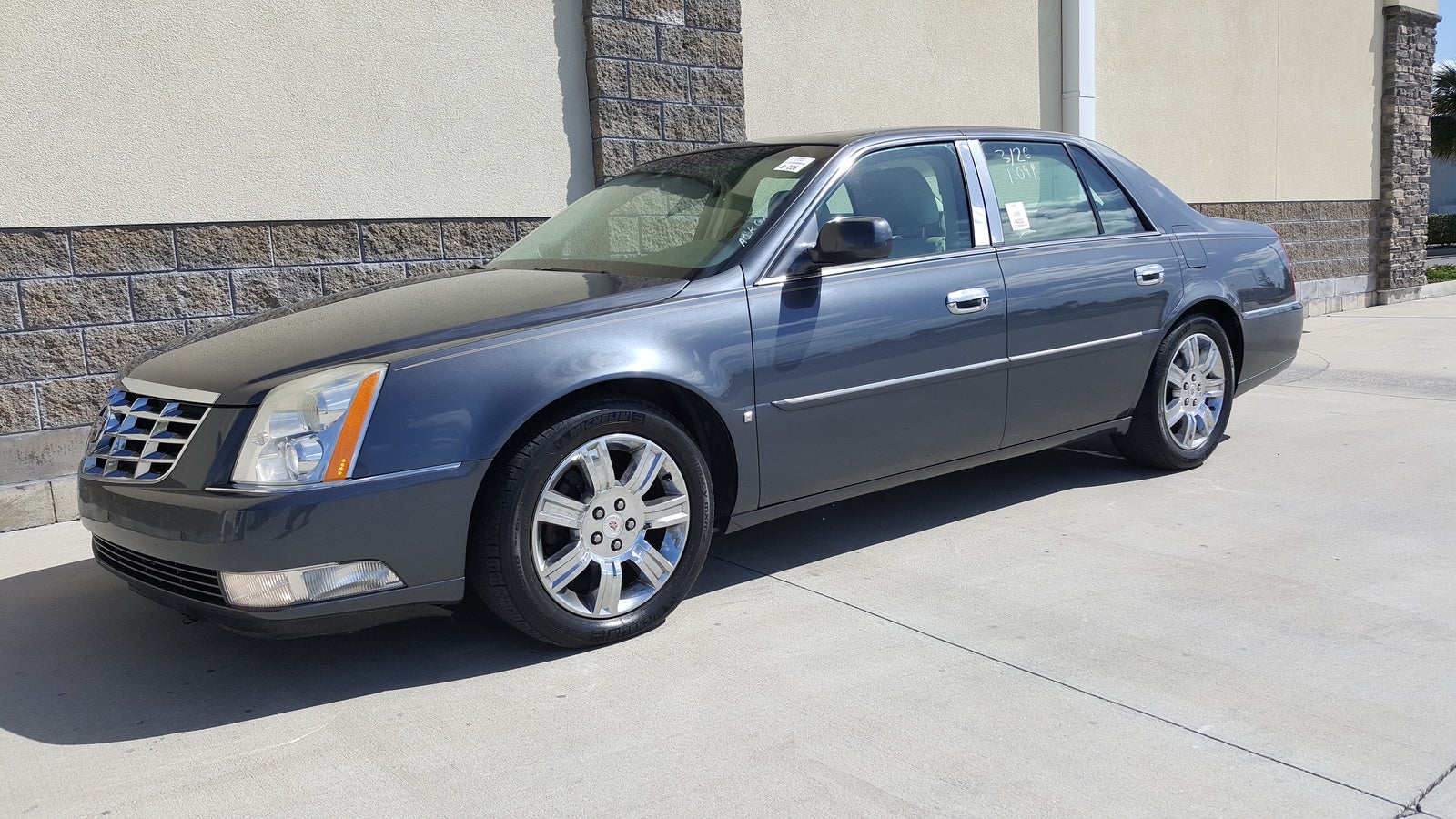 2009 Cadillac DTS - Overview - CarGurus