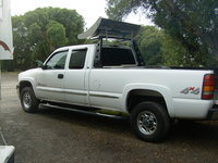 2002 GMC Sierra 2500HD Overview 2002 GMC Sierra 2500HD Overview