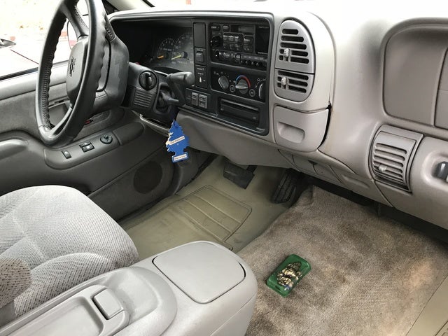 1998 Chevy Silverado Extended Cab Interior