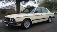 1982 BMW 5 Series Overview 1982 BMW 5 Series Overview