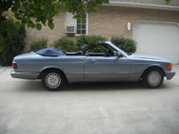 1986 Mercedes-Benz 560-Class Overview 1986 Mercedes-Benz 560-Class Overview