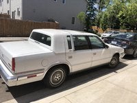 1990 Chrysler New Yorker Picture Gallery