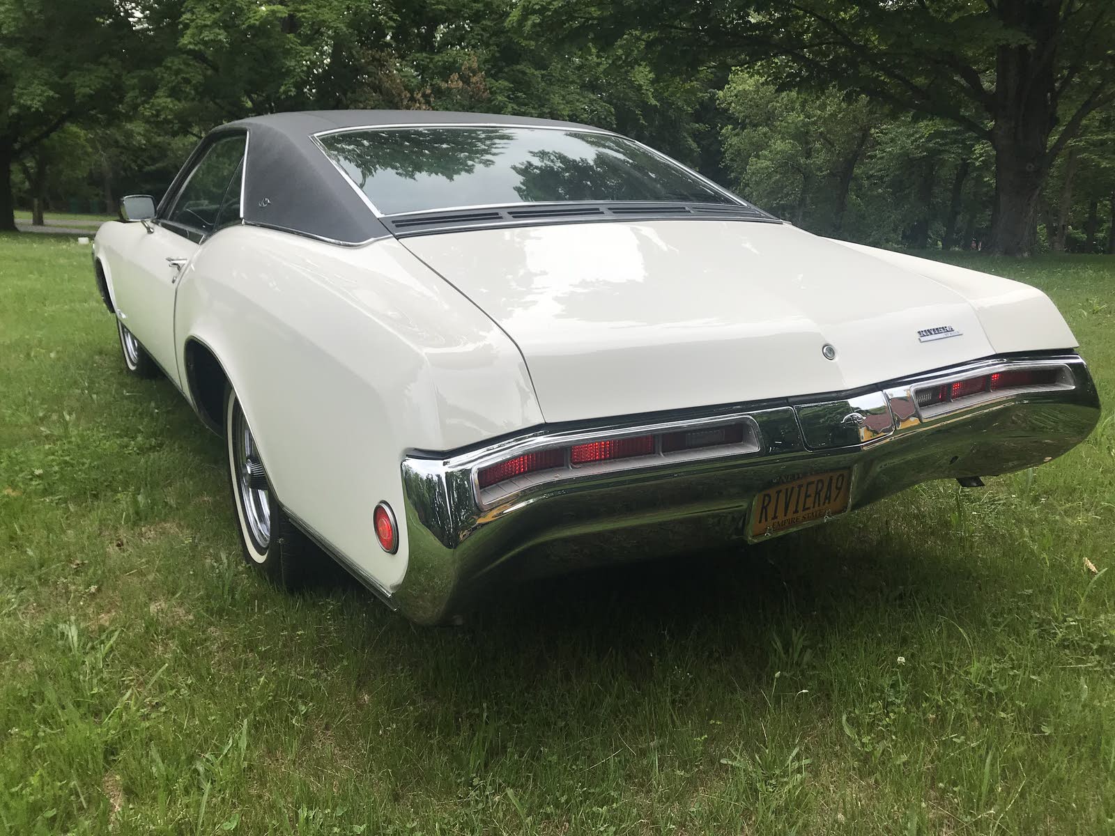 Buick Rivera 1969