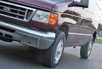 2005 Ford E-Series Wagon Overview 2005 Ford E-Series Wagon Overview
