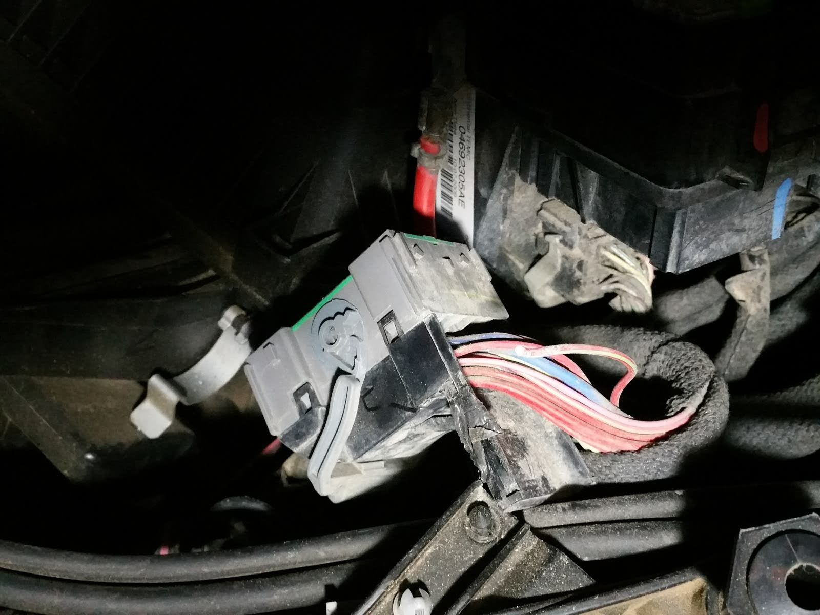 2005 Dodge Grand Caravan Power Sliding Door Wiring Harness from static.cargurus.com