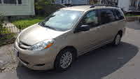 2010 Toyota Sienna Picture Gallery