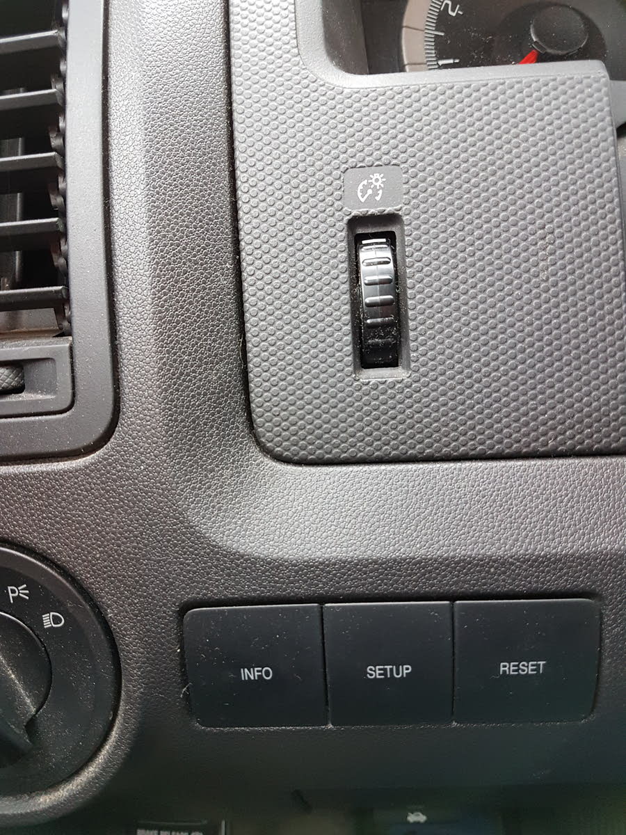 2007 Ford Focus Door Ajar Light Stays On