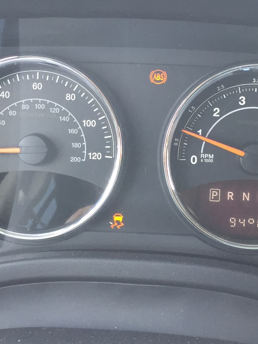 ANSWERED: 08 Jeep Compass ABS, ESPBAS,Traction control lights on. Whats the  prob... (Jeep Compass) 