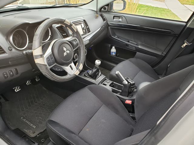 2015 Mitsubishi Ralliart Interior