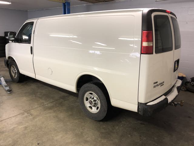 Gmc savana 2011