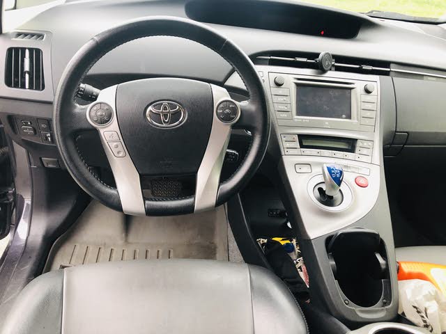 2014 Toyota Prius Interior Pictures Cargurus