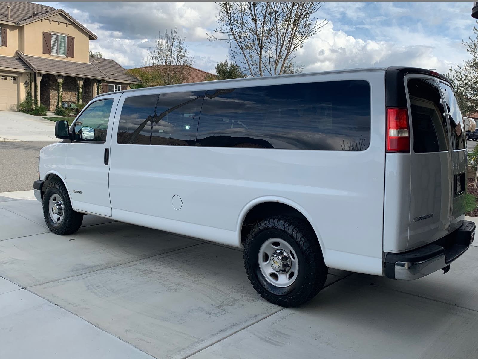 chevy express 3500