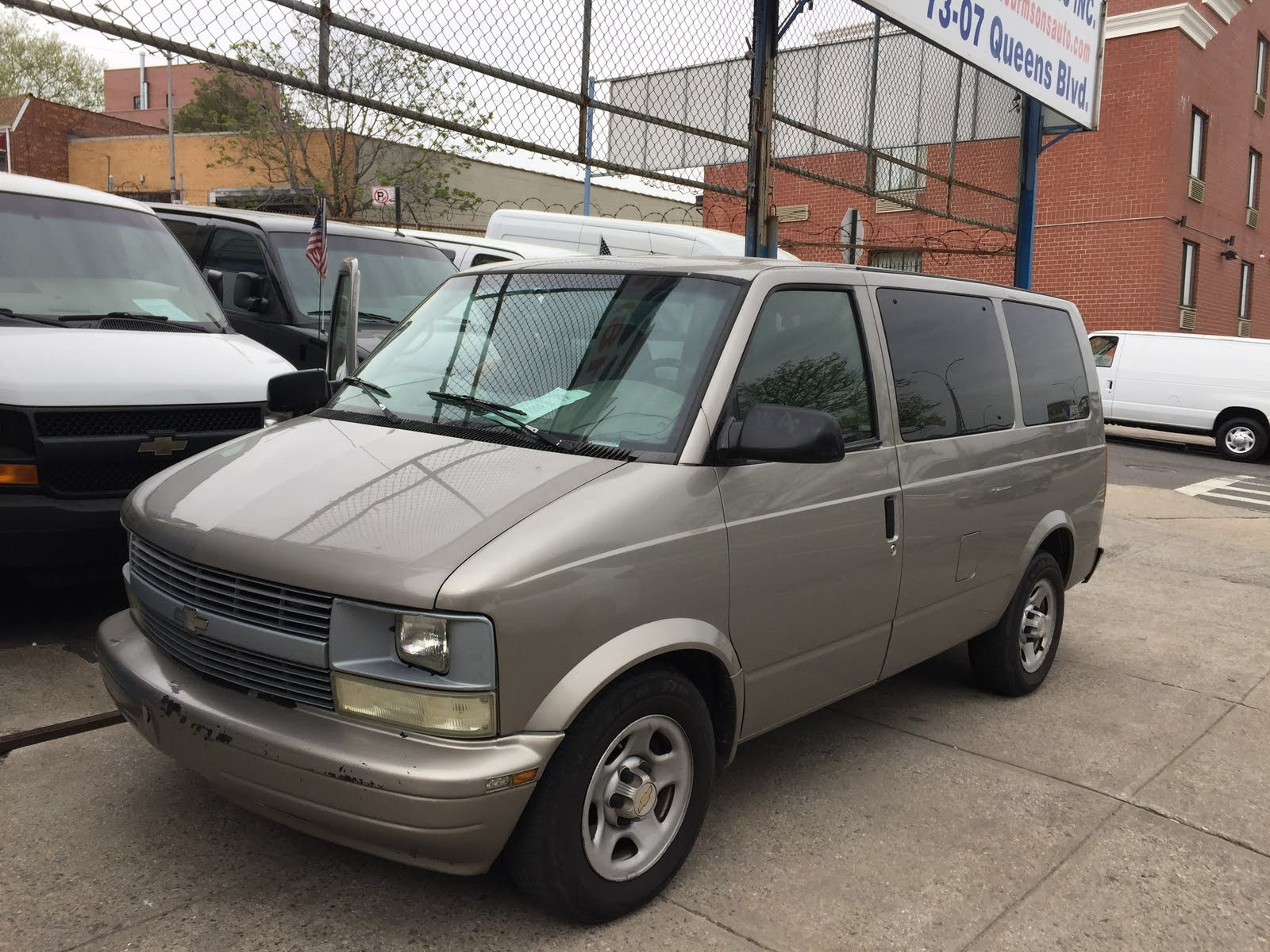 2005 chevrolet astro passenger van