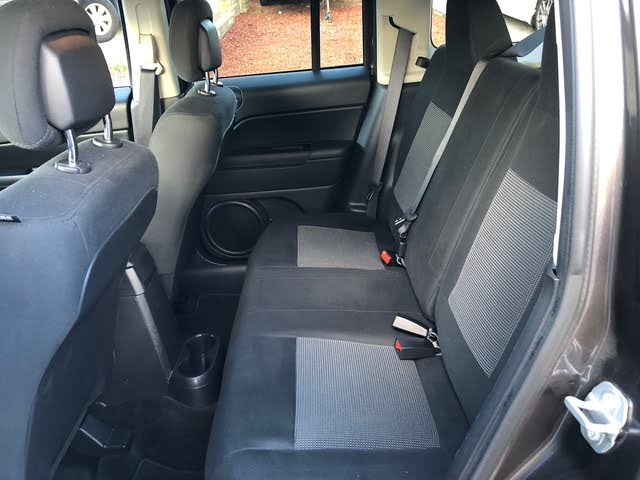 2016 Jeep Patriot - Interior Pictures - CarGurus