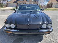 2002 Jaguar XJ-Series Picture Gallery