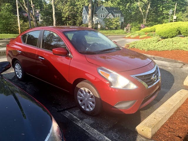 2017 red nissan versa