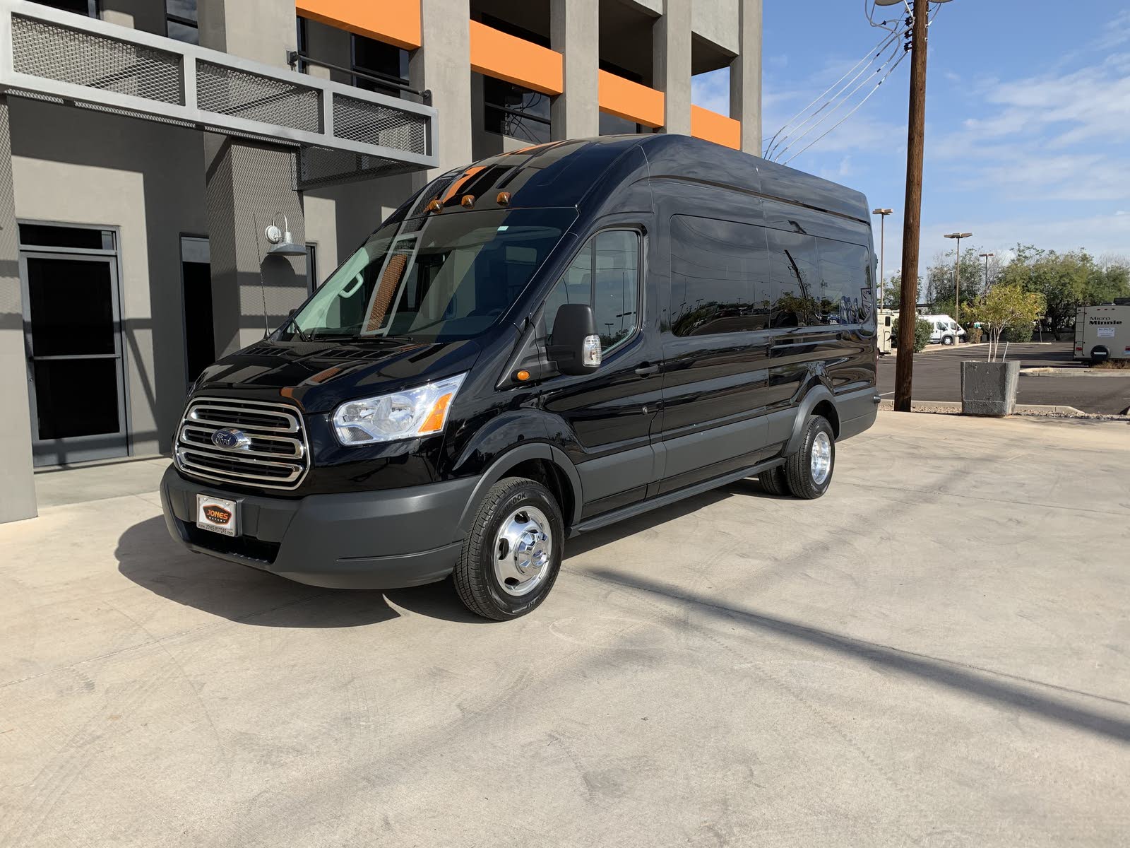 2018 ford transit 350 weight
