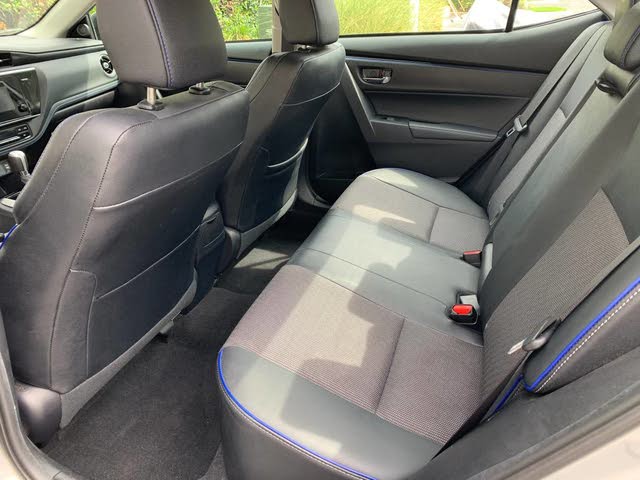 2017 Toyota Corolla Interior Pictures Cargurus