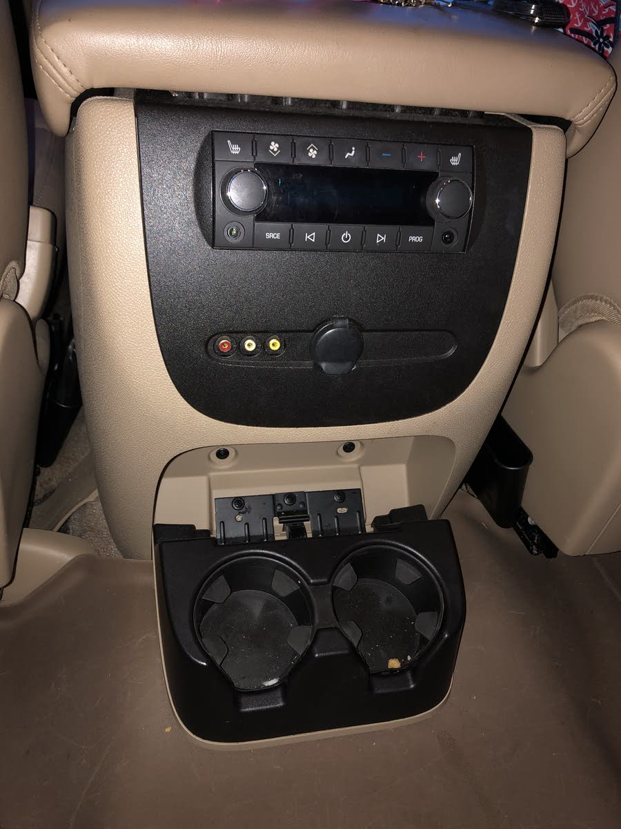Used Yukon Denali >> GMC Yukon Questions - Second row cup holder - CarGurus Used Yukon Denali >> GMC Yukon Questions - Second row cup holder - CarGurus