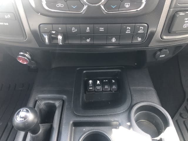 2018 Ram 2500 Interior Pictures Cargurus