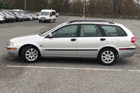 2002 Volvo V40 Overview