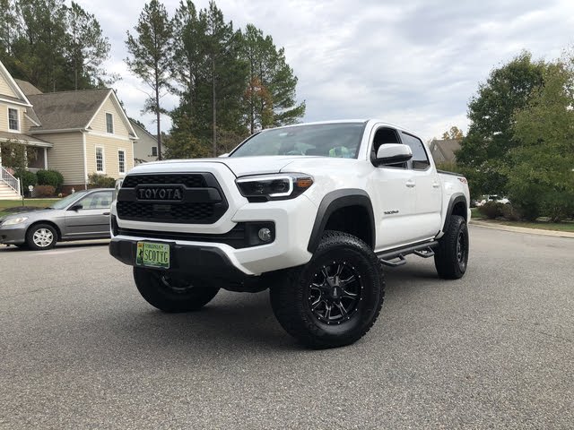 Road Beat explores the reasons behind the popularity of the 2018 Toyota Tacoma TRD Off Road