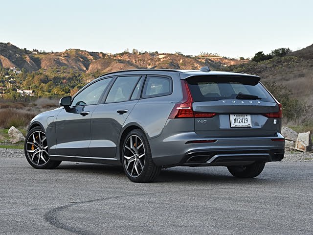 2020 Volvo V60 Hybrid Plug In Pictures Cargurus
