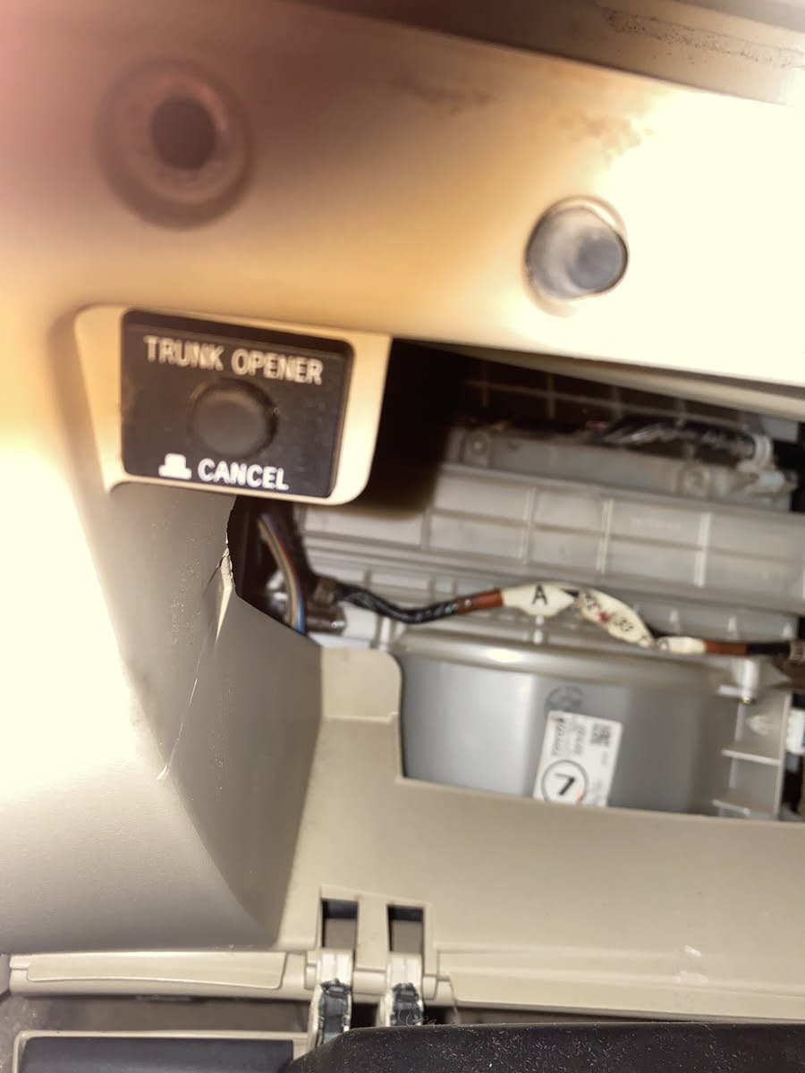 Lexus Es 300 Questions 2003 Lexus Es300 Trunk Wont Open Cargurus