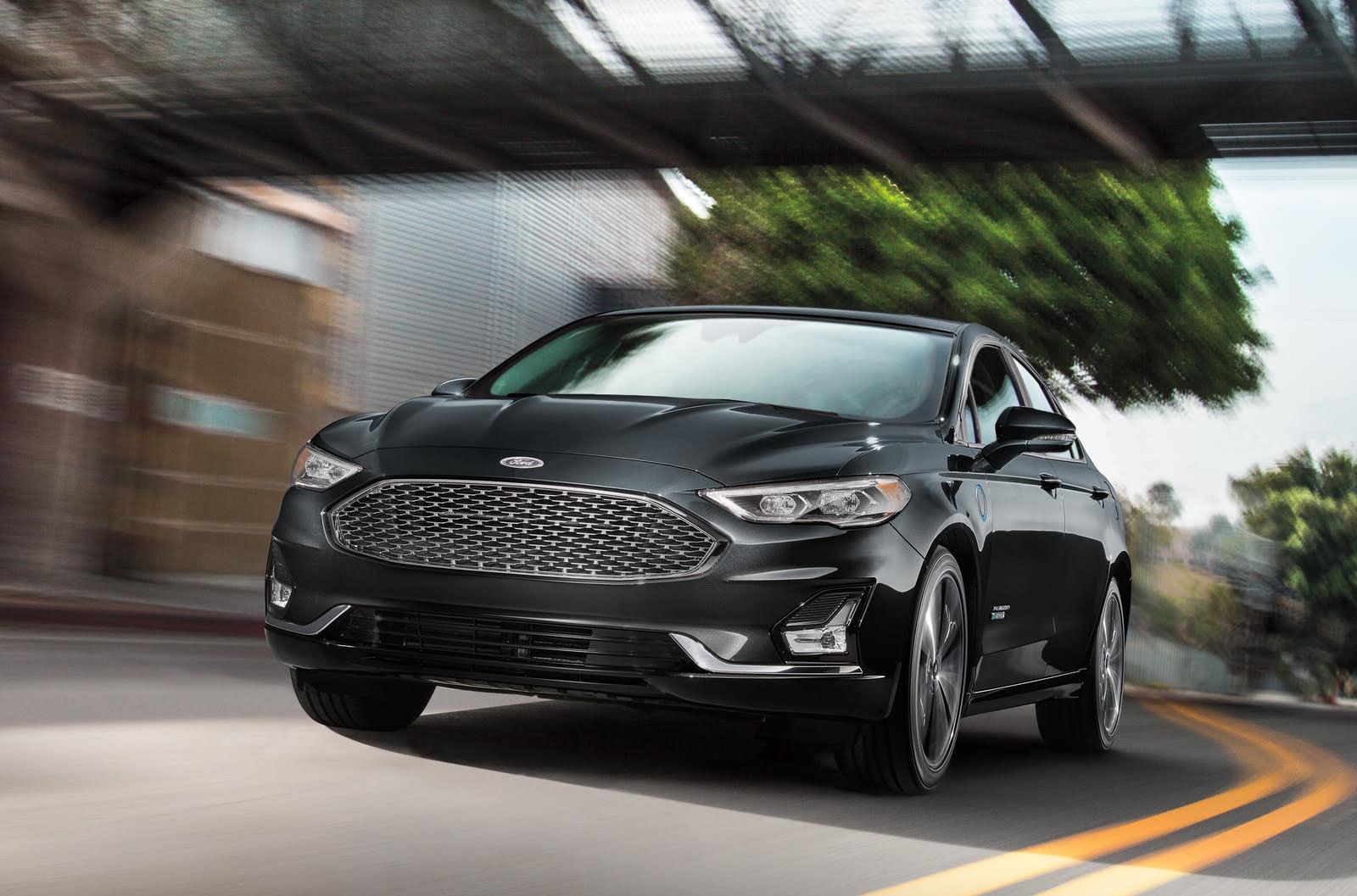 2020 Ford Fusion Energi Test Drive Review - CarGurus.ca
