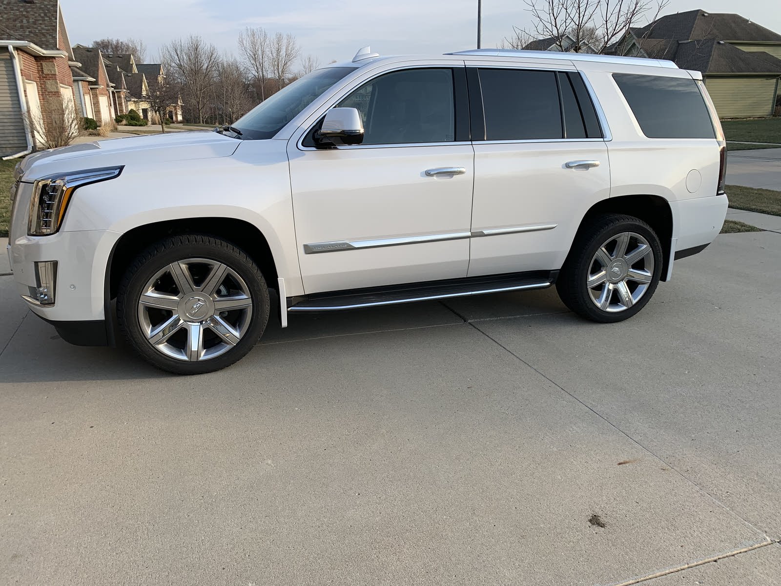 2018 Cadillac Escalade Test Drive Review - CarGurus