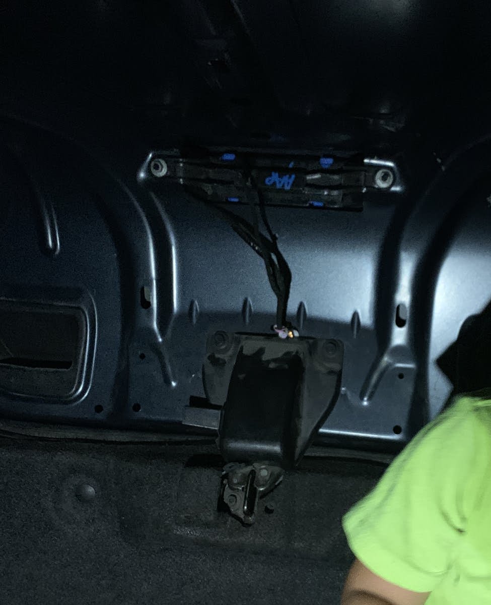 Top 104+ Images How To Open Jammed Car Hood After Accident Completed