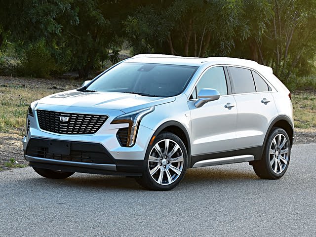 2020 Cadillac XT4 Premium Luxury Silver Front View 2020 Cadillac XT4 Premium Luxury Silver Front View