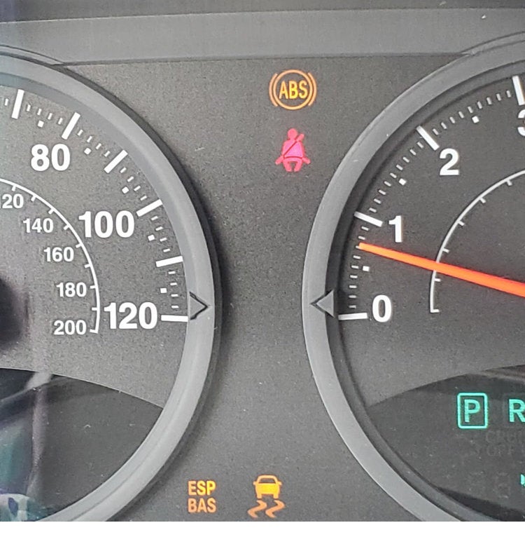 Jeep Patriot Questions - 2008 Jeep patriot, esp bad, 4wd!, and traction  control light on - CarGurus