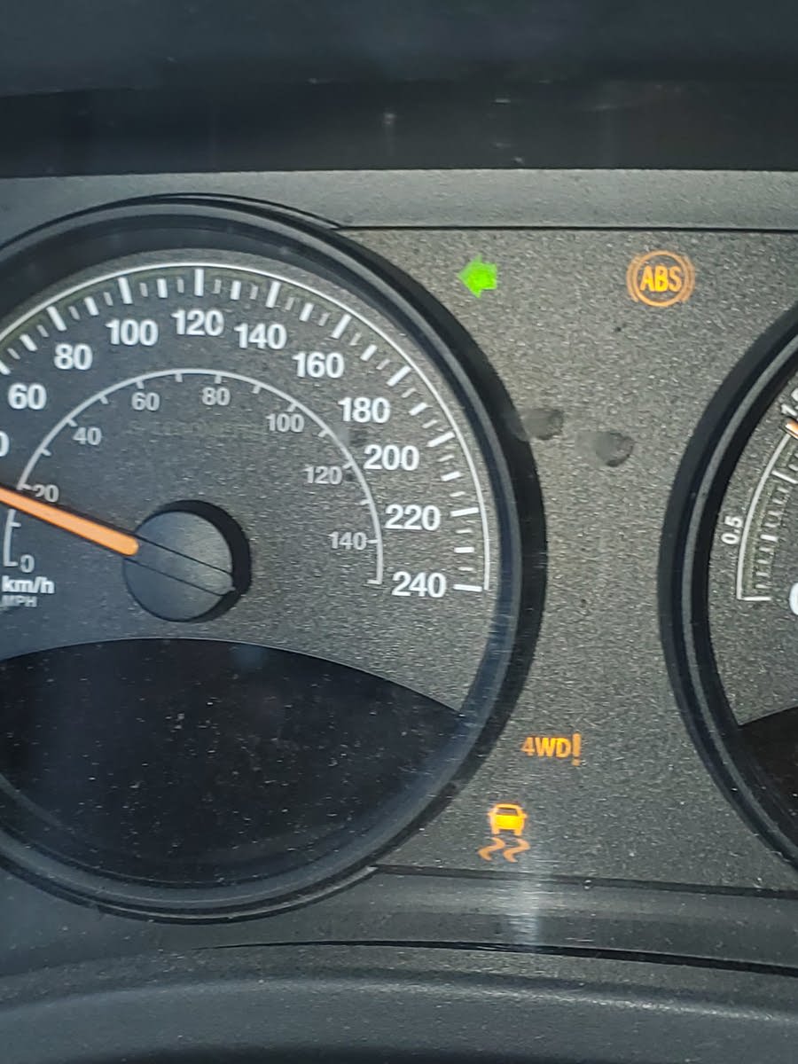 Jeep Patriot Questions - It it safe to drive with these warning lights? -  CarGurus