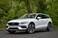 2021 Volvo V60 Picture Gallery