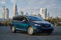 2022 Chrysler Pacifica Hybrid Picture Gallery